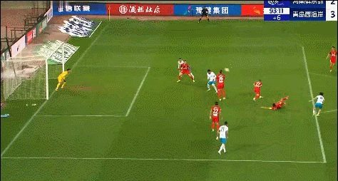 耐克电竞鞋联名《英雄联盟》，潮流风尚引领